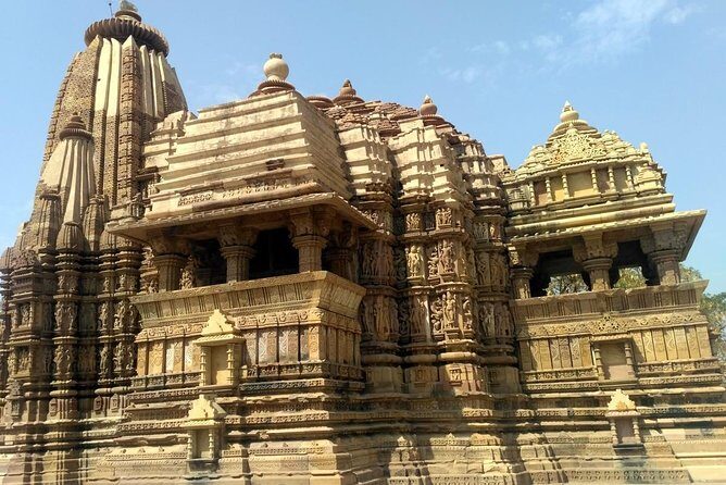 Full Day 8-hours Heritage Tour to Khajuraho Temples - The day plan: 8 hours, three temple stops, and a steady pace