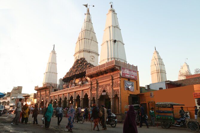 Full Day Agra, Mathura Vrindavan Tour Package from Delhi - Mathura Temples: Dwarkadhish and Krishna Janmabhoomi Stops