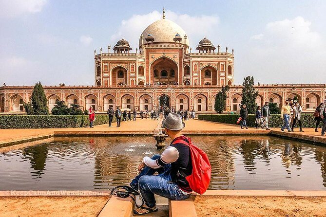 Full Day Delhi Tour - Lotus Temple: free entry and a simple way to catch your breath