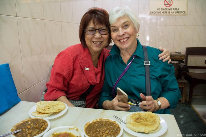 Full Day Food Tour Of Delhi with a chef. Includes Tea Tasting - Why a chef-led food tour beats wandering alone in Delhi