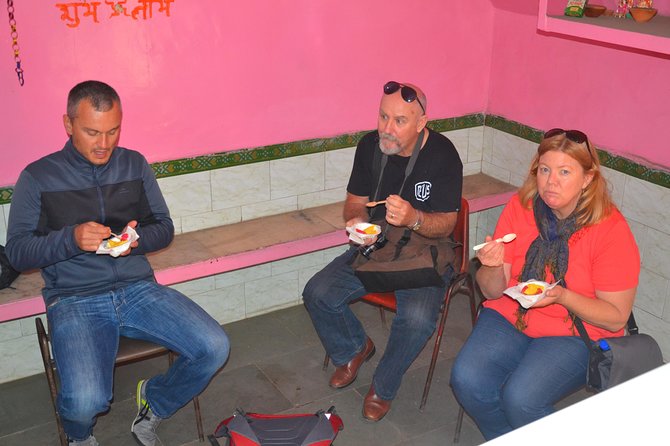 Full Day Food Tour Of Delhi with a chef. Includes Tea Tasting - Pacing tips: how to stay comfortable through 8 to 9 hours