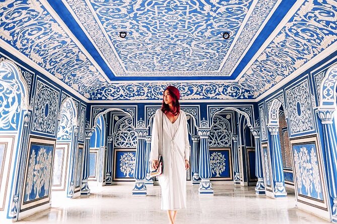 Full-Day Jaipur Tour Ending with a Sunset Experience - Hawa Mahal and Royal Gaitor Tumbas: Icon Photos and the Cooler Side