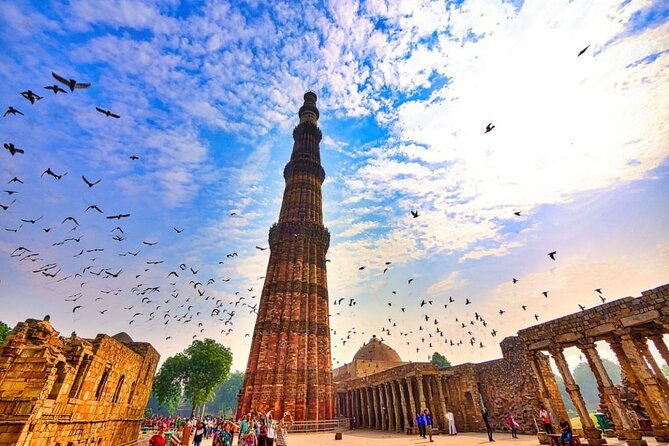 Full Day Old Delhi and New Delhi Tour - First things first: pickup, comfort, and how the day stays on track
