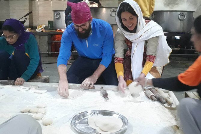 Full Day Old & New Delhi City Tour - How this Old and New Delhi day stays organized