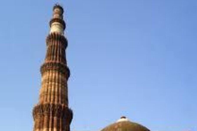 Full Day Private City Tour Including New and Old Delhi - Qutub Minar first: what to look for