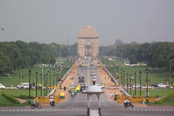 Full Day Private Custom Tour of New Delhi - Raj Ghat: a thoughtful start with room for your pace
