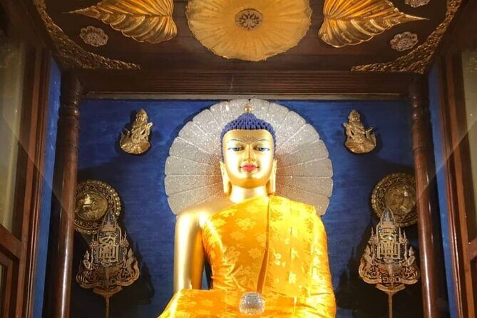 Full-Day Private Guided Bodhgaya Tour with Pick Up - Indosan Nippon Japanese Temple: woodwork and 1972 origin