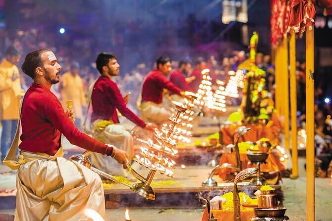 Full Day Private Guided Tour in Varanasi - Sunrise on the Ganges: the morning that changes your pace