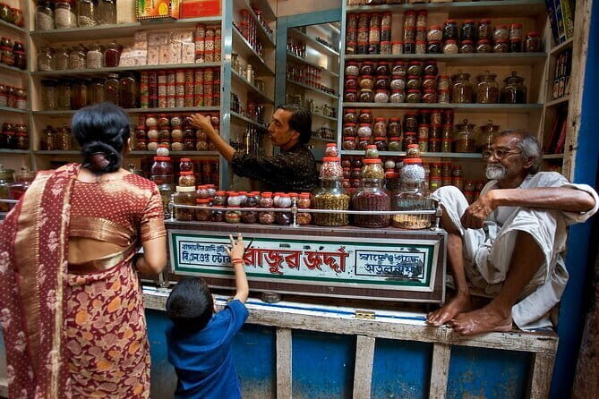 Full Day Private Guided Tour in Varanasi - Who this tour fits best