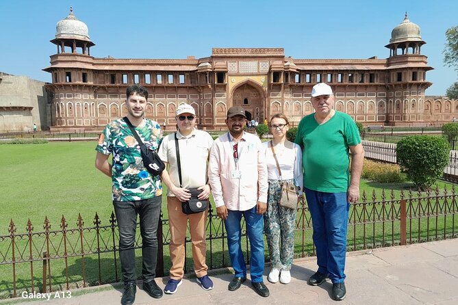 Full Day Private Taj Mahal Tour by Superfast Train from Delhi - A one-day Taj Mahal plan that spares you the stress