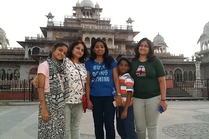 Full Day Private Tour of Jaipur : Sightseeing tour - Stop 1: Amber Palace (Amber Fort area) at 9:00 AM