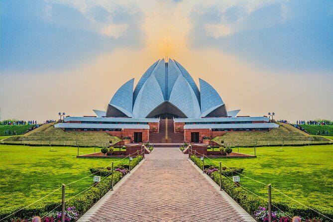 Full Day Private Tour Of Old & New Delhi - Humayun’s Tomb: The UNESCO Stop That Sets the Stage