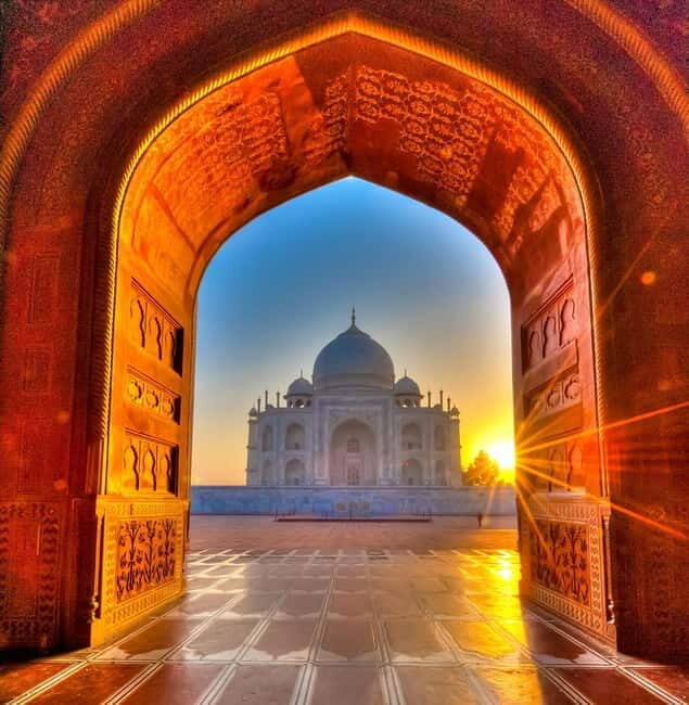 Full-Day Tour of Agra with Sunrise & Sunset at Taj Mahal - Breakfast break after sunrise: the smart reset before Agra Fort