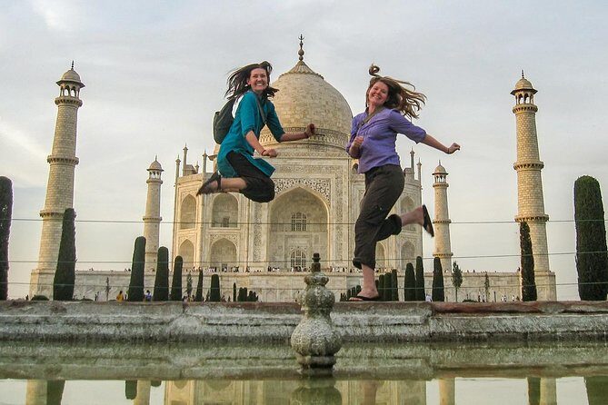 Full Day Trip to Taj Mahal From Delhi by Superfast Train - Taj Mahal with a real plan: what up to 2 hours feels like