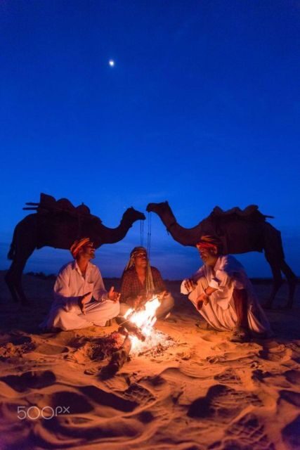 Fullday pushkar tour from jaipur with guid+camel/jeep safari - Midday lunch and Pushkar markets: shop smart, don’t lose your timing