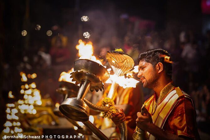 Golden Hour in Varanasi Sunset Walk and Ganga Aarti - Golden Hour Points to Know Before You Go