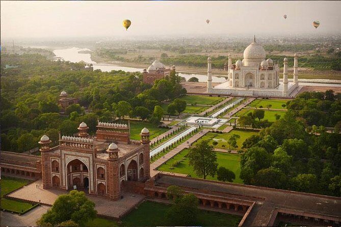 Golden Triangle 2-Day Tour to Agra and Jaipur from Delhi by Train - Entering the Taj Mahal and Agra Fort with tickets handled