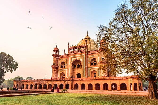 Golden Triangle India - Delhi Day 2: Raj Ghat, Jama Masjid, Qutub Minar, Humayun’s Tomb, India Gate