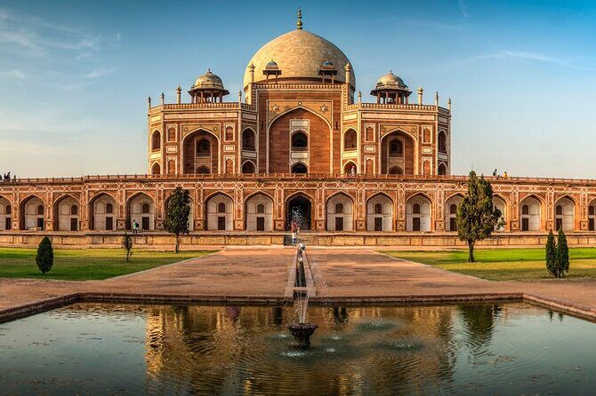 Golden Triangle Tour: 3 Days, 3 Iconic Cities–Delhi,Agra & Jaipur - Day 1 in Delhi: Old Delhi spice smells, Mughal landmarks, and Qutub Minar height
