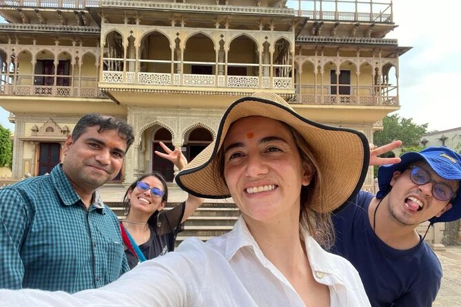 Golden Triangle Tour 3 Days - Flexible Itinerary with Local Guide - Jal Mahal photos, City Palace lunch breaks, and UNESCO Jantar Mantar