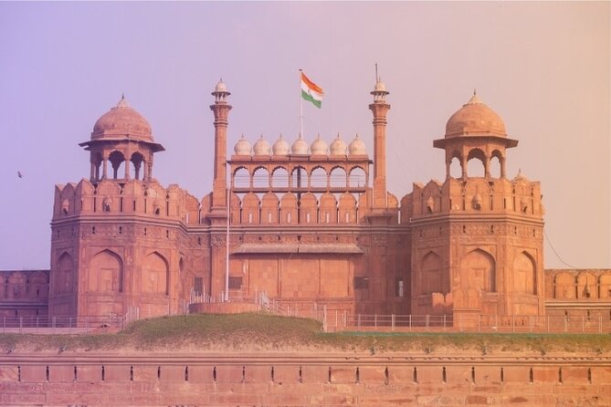 Golden Triangle Tour 3 Nights and 4 Days - Day 3: Sunrise Taj Mahal, Fatehpur Sikri, Jantar Mantar, and Jal Mahal