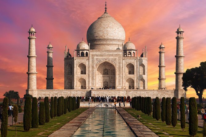 Golden Triangle Tour - Delhi Agra Jaipur - Delhi Day 1: from Qutub Minar to Lotus Temple, then onward