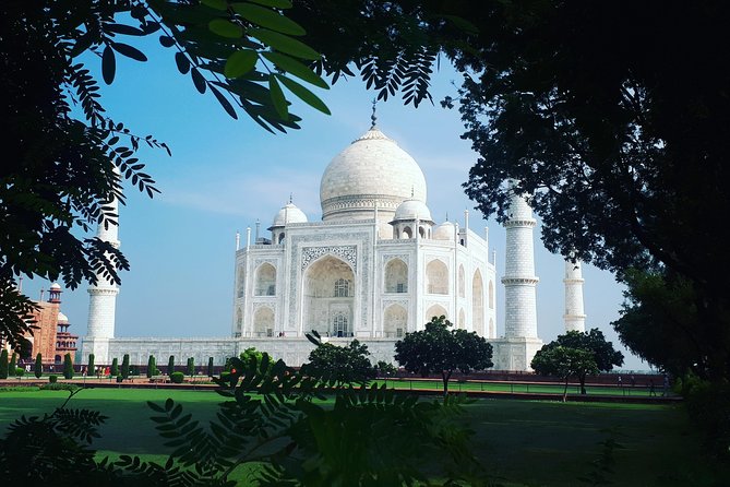Golden Triangle Tour Package Delhi Agra Jaipur - Delhi in One Day: Qutub Minar, Humayun’s Tomb, Lotus Temple, India Gate