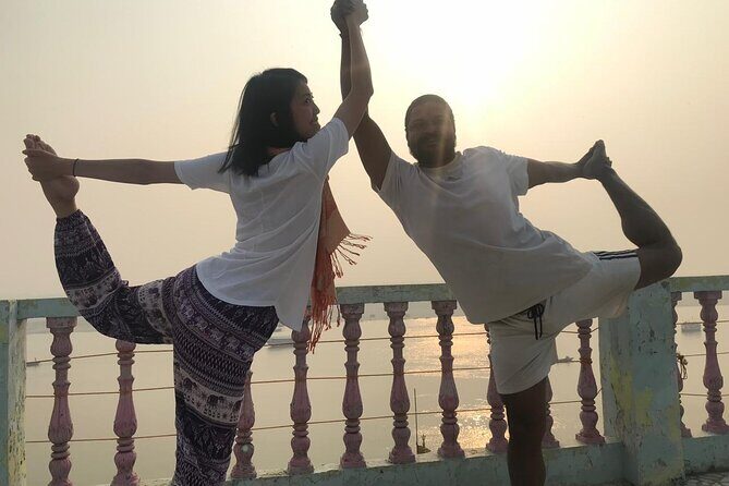 Group Yoga Class with Siddharth from Beginner to Advance - Your 90 Minutes: What You’ll Do From Start to Finish