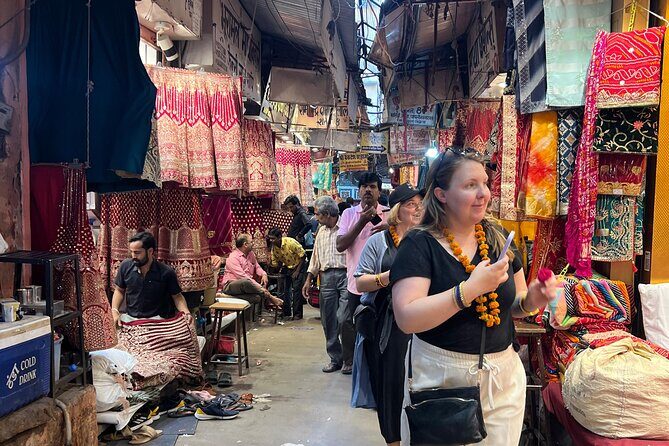 Guided Jaipur Heritage & Food Walk with Shopping - Why this Jaipur heritage-and-food walk feels like smart value