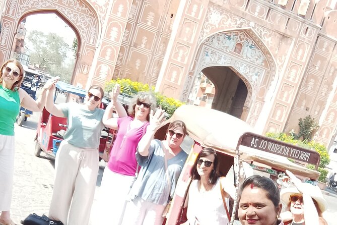Guided Morning E-Rickshaw Ride with Food Tasting at Jaipur - Starting point at Raj Mandir Cinema: a landmark with attitude