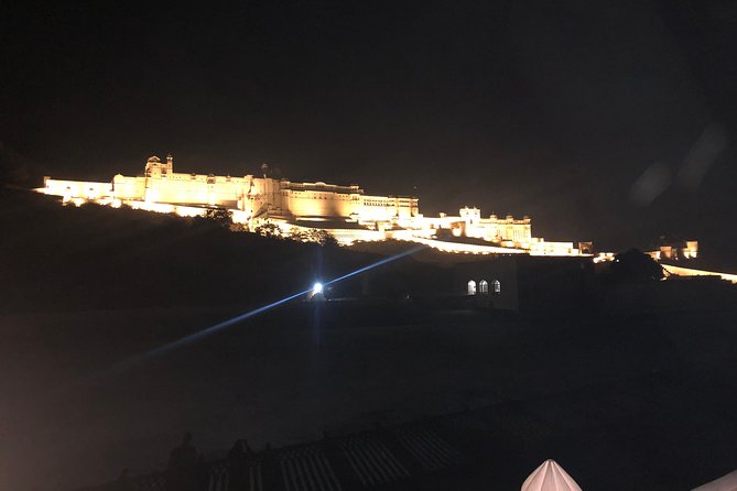 Guided Night Tour of Jaipur With Optional Street Food Tasting - Guides who manage photos and timing (the real difference)