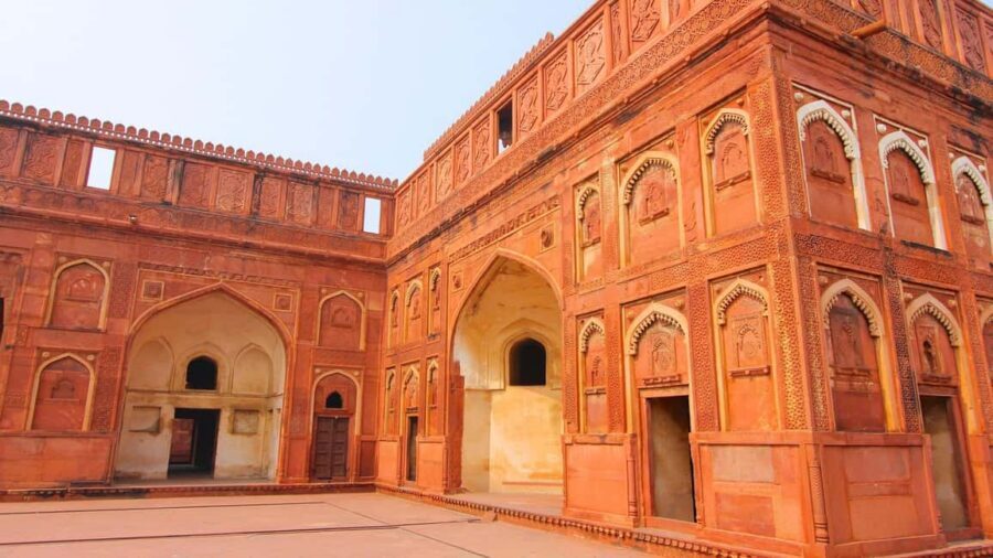 Gurgaon: Private Taj Mahal Day Tour from Gurgaon/Gurugram - Friday closures and other gotchas for a smooth Taj Mahal day