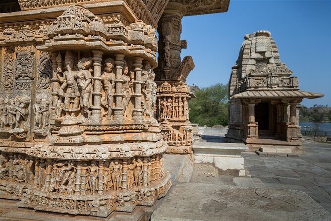 Half-Day Eklingji & Nagda Temple Tour by Tuk-Tuk or Car - Nagda’s Sahasra Bahu Temples: Virabhadra, carved columns, and a paired layout