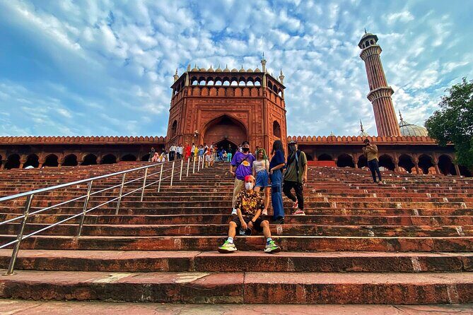 Half-Day Premium Classic Old Delhi Cycling Tour - Unity in Diversity - Naughara and the lanes of small meaning
