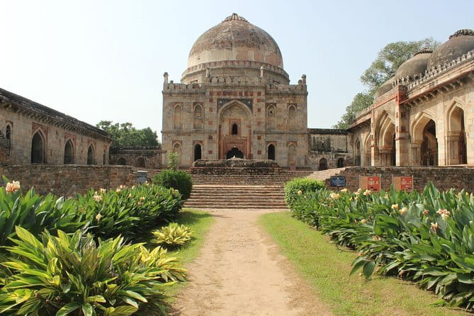 Half Day Private New Delhi City Tour - Pickup, Timing, and Beating Delhi’s Clock