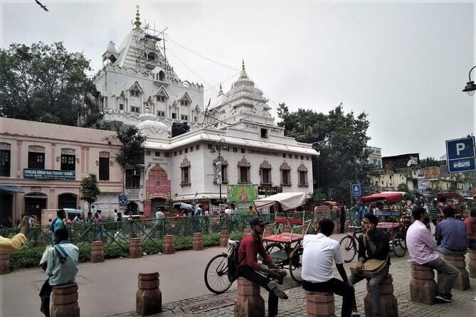 Half-Day Private Walking Tour of Old Delhi - Start at Red Fort Metro Station and get your bearings fast