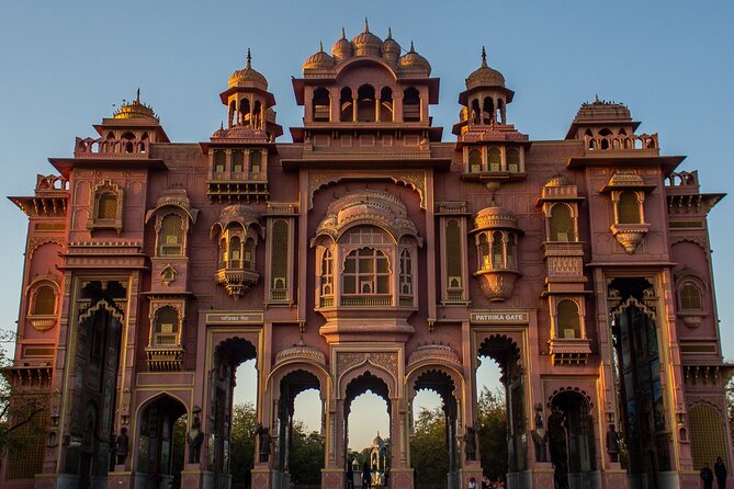 Half-Day the Hidden Secrets of Jaipur City Private Guided Tour - Stop 1: Hawa Mahal Photo Time Without the Hassle