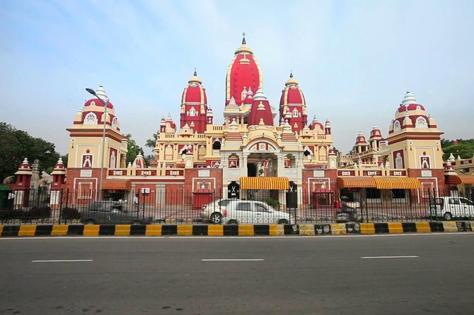 Half-Day Trip of Delhi's Temples & Spiritual Sites - The 5-hour flow: pickup, air-conditioned rides, and timed worship breaks