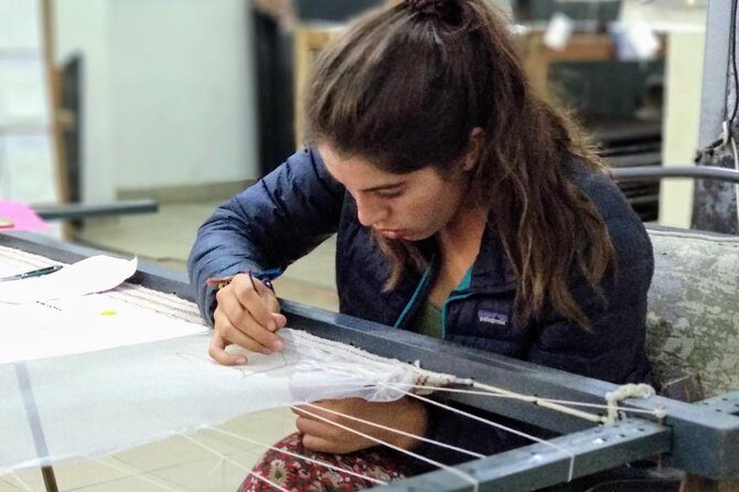 Hands-on Embroidery Workshop - Picking your project: hoop sampler or sew-on patch