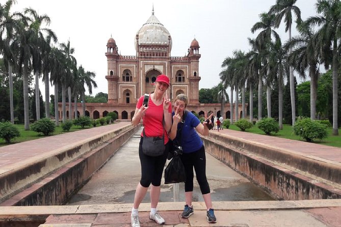 Heritage Delhi Photography Walk (2 Hours Guided Walking Tour with Rickshaw Ride) - Guide power: how Saumya and Shika turn locations into images you understand