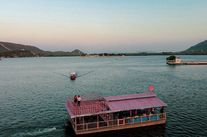 Heritage Tour : Private Boat, Havelis, City Walk & High Tea - Why This Udaipur Heritage Plan Works in Just Over Three Hours