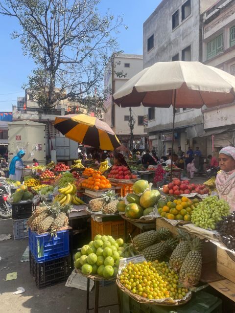 Heritage Walk, Local Markets & Food Tasting - Non Touristy - Rao Ji ka Hata Road: markets, breakfast bites, and local rhythm