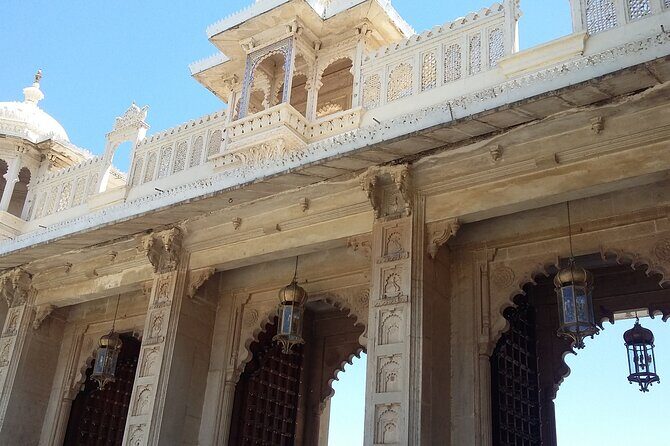 Highlights of Udaipur : A Private Guided tour - Lake Pichola Promenade and the Royal Stories Along the Water