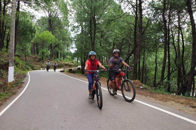hilloferry - a guided cycling tour - Dharamsala mountain biking, the way you actually want it