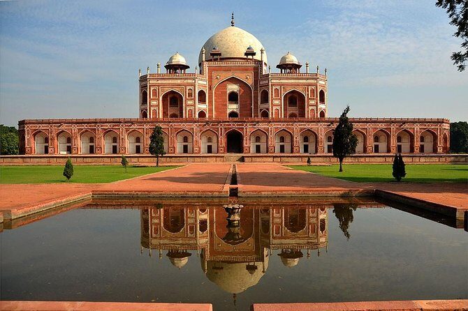 Humayun's Tomb tickets - Skip the line with Licensed Tour Guide - Pickup and transfers: reducing the stress between the hotel and the tomb