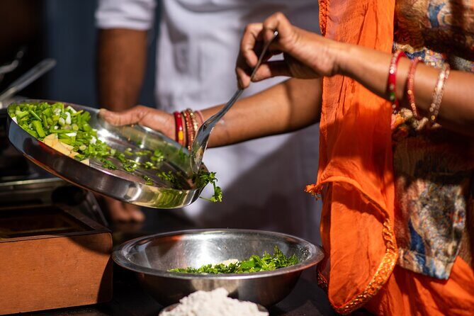 Incredible Cooking With Mamata Prajapat - Open-Fire Rajasthani Cooking With Mamata Prajapat