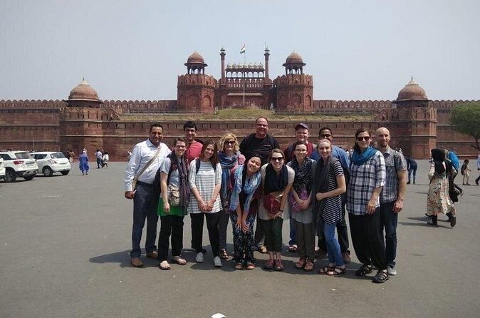 Incredible Delhi Day Tours - India Gate and the British-era government views