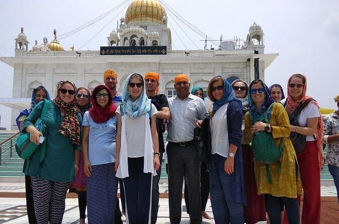 Incredible Delhi Day Tours - Red Fort and Jama Masjid: the Monday contrast