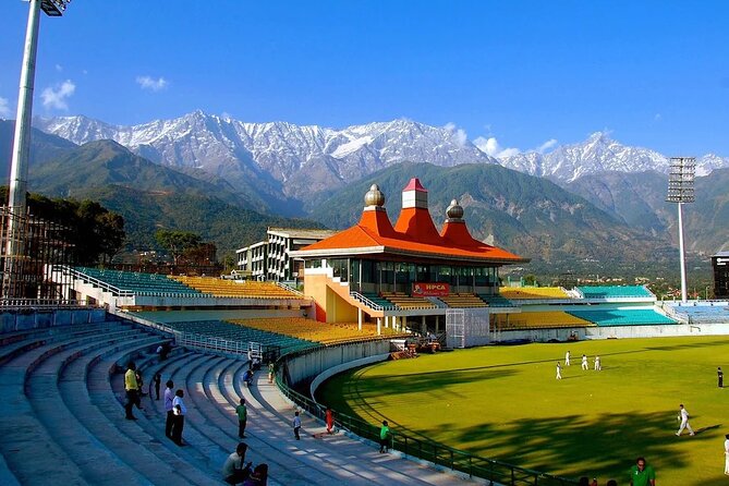 Incredible North India Tour - Jallianwala Bagh, Durgiana Temple, and the Wagah Border show