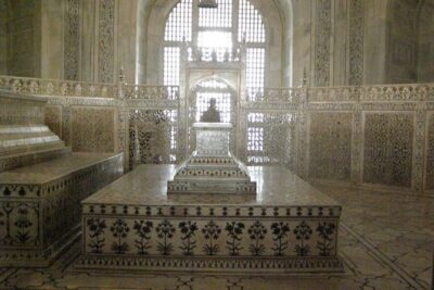 India's Best Seller-Taj Mahal and Agra Fort Tour From Delhi - The morning drive: timing, distance, and staying sane